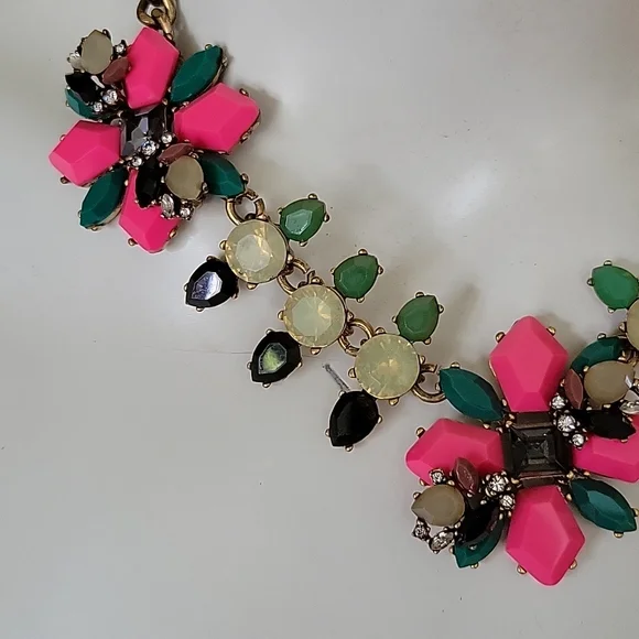 J. Crew Chunky Statement Necklace - Picture 4 of 8